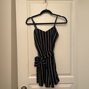 Black and white romper, great condition only worn 2 or 3 times